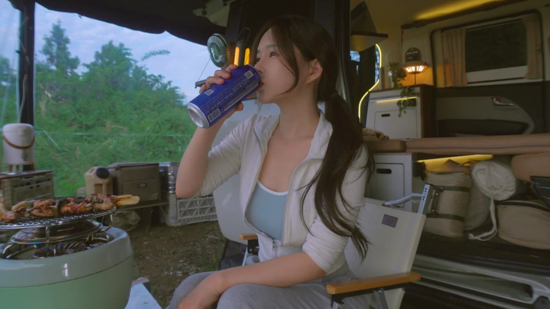 留学生在旌德变身“制墨学徒” 助千年徽墨香飘海外